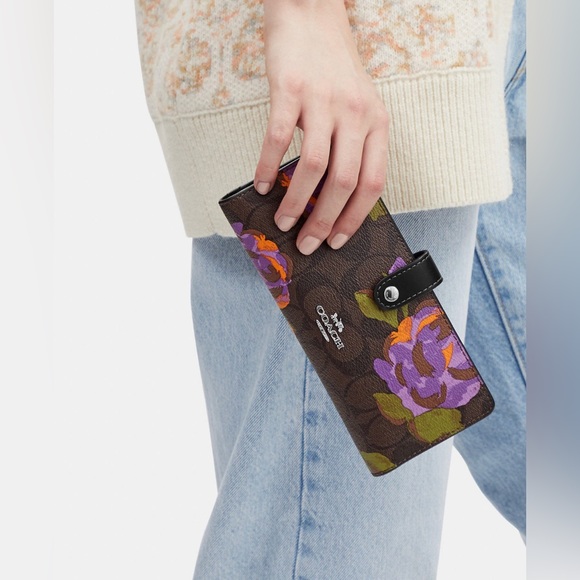 Coach Slim Wallet In Signature Canvas With Rose Print NWT - Picture 2 of 6